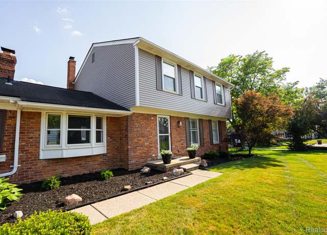 Property at 42331 Beacontree Ct, Northville, MI 48168, 4 beds, 2.5 baths