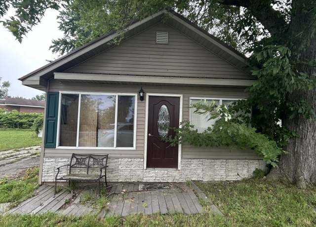 Property at 103 Byron Ave, Houghton Lake Heights, MI 48630, 2 beds, 1 bath