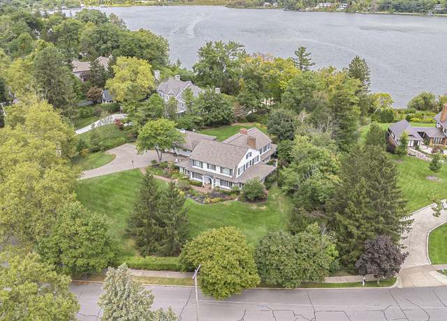 Property at 2805 Bonnell Ave SE, East Grand Rapids, MI 49506, 7 beds, 8.5 baths