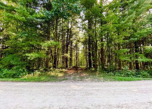 Property at 6639 Dove Rd, Kimball, MI 48074
