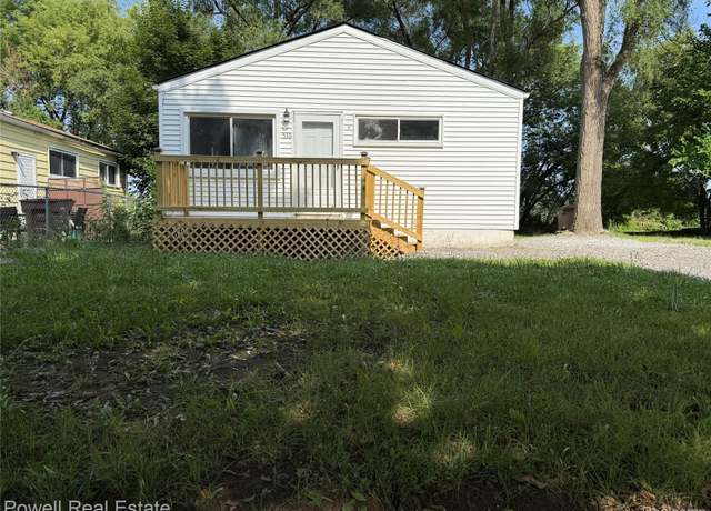 Property at 536 Emerson Ave, Pontiac, MI 48342, 3 beds, 1 bath