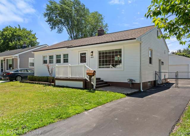 Property at 1012 Amelia Ave, Royal Oak, MI 48073, 3 beds, 1.5 baths