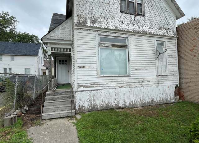 Property at 1015 Clay St, Detroit, MI 48211, 3 beds, 1 bath