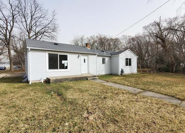 Property at 930 W Barney Ave, Muskegon, MI 49441, 3 beds, 1 bath