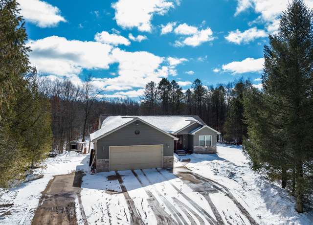 Property at 1357 W M-20, New Era, MI 49446, 5 beds, 3 baths