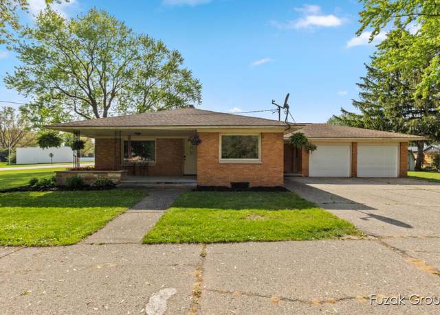 Property at 4733 136th Ave, Hamilton, MI 49419, 4 beds, 2 baths