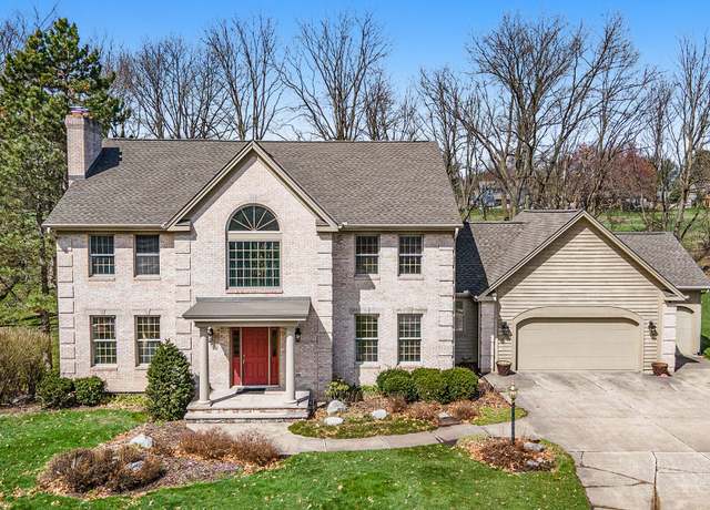 Property at 7368 Oak Shore Dr, Portage, MI 49024, 5 beds, 4 baths