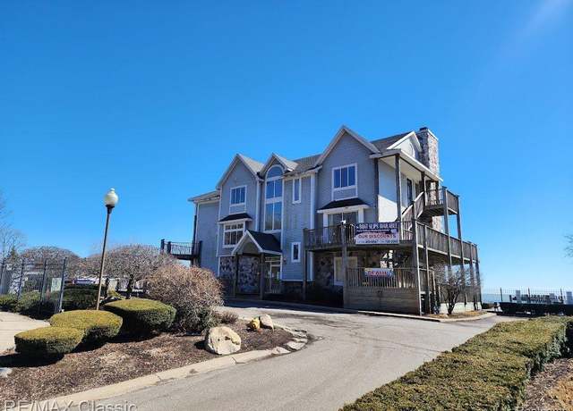 Property at 37512 Jefferson Ave Unit 301, Harrison Township, MI 48045, 2 beds, 2 baths