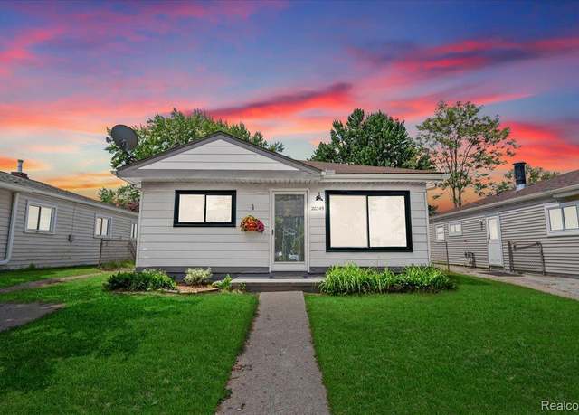 Property at 20349 Floral St, Livonia, MI 48152, 3 beds, 1 bath