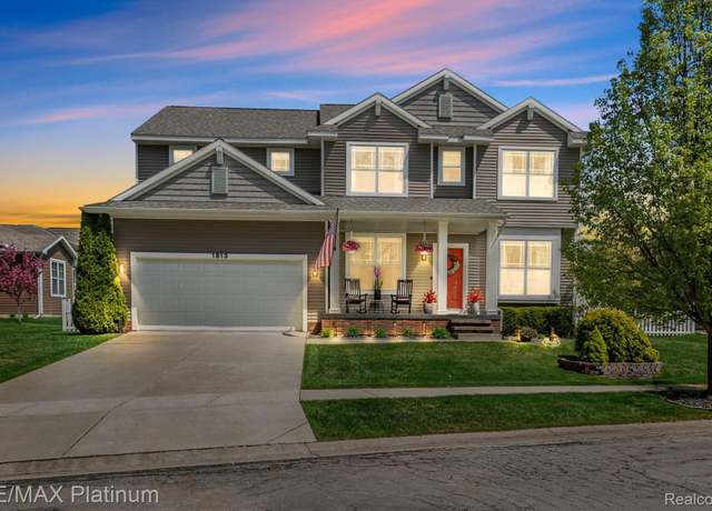 Property at 1813 Garfield St, Howell, MI 48855, 4 beds, 3.5 baths
