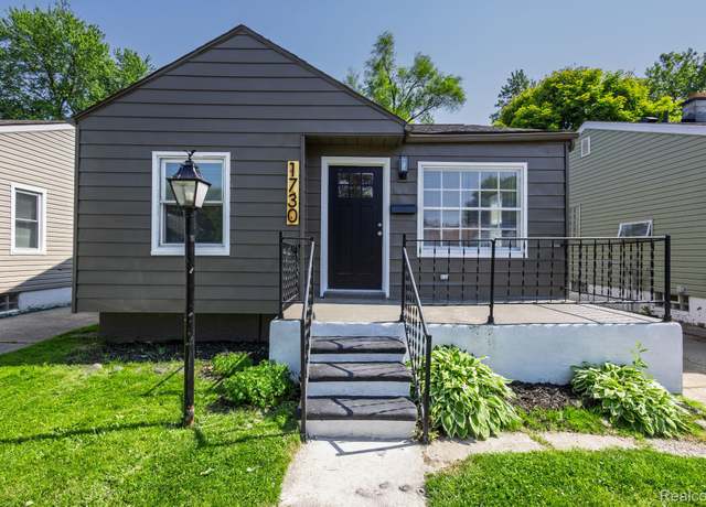 Property at 1730 E Hazelhurst St, Ferndale, MI 48220, 4 beds, 1 bath