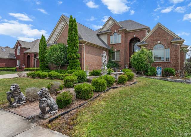 Property at 56502 Edgewood Dr, Utica, MI 48316, 4 beds, 3.5 baths