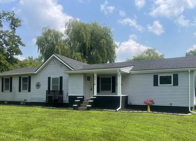 Property at 2316 N Cedar Rd, Fowlerville, MI 48836, 3 beds, 2 baths