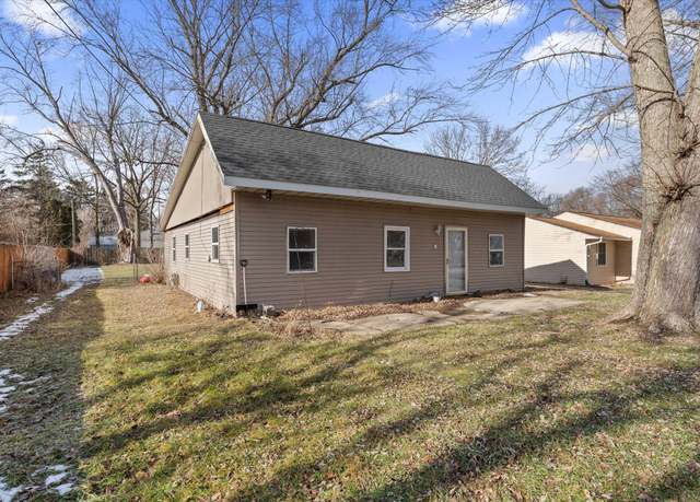 Property at 68078 Shirley Ln, Edwardsburg, MI 49112, 3 beds, 1 bath