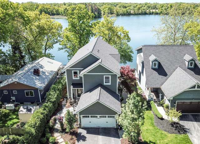 Property at 841 Hurley Dr, Howell, MI 48843, 3 beds, 2.5 baths