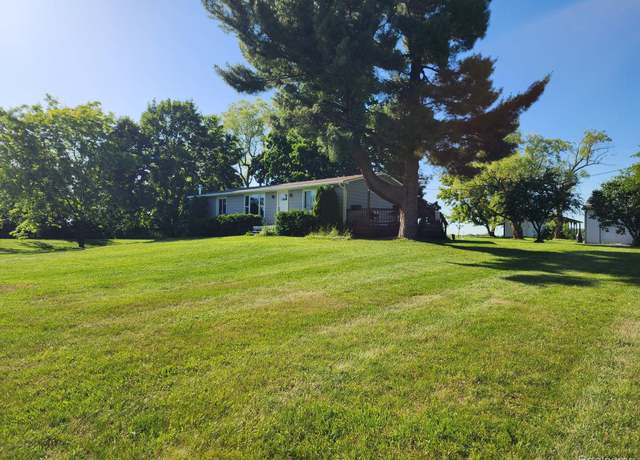 Property at 6799 Armstrong Rd, Imlay City, MI 48444, 3 beds, 2 baths