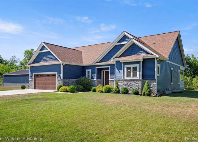 Property at 3880 Kane Rd, Carleton, MI 48117, 3 beds, 3 baths