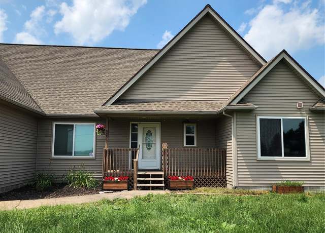 Property at 5867 Capac Rd, Mussey, MI 48014, 4 beds, 3 baths