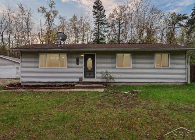 Property at 1471 W 10th St, Mio, MI 48647, 3 beds, 1 bath