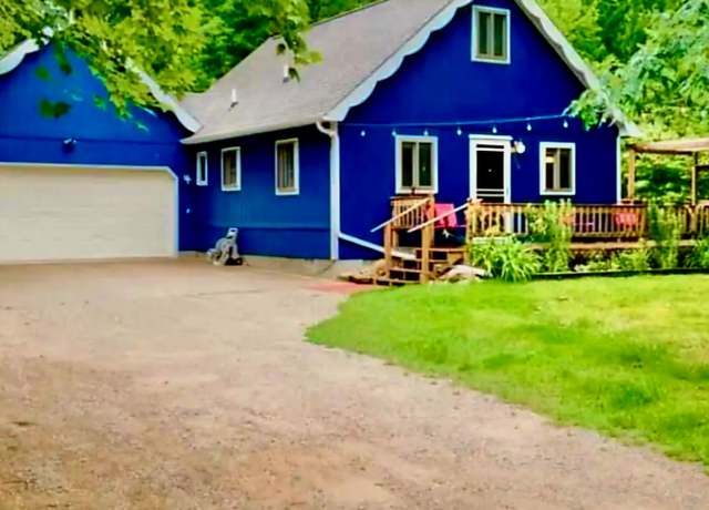 Property at 504 Beacon Ln, Roscommon, MI 48653, 2 beds, 1.5 baths