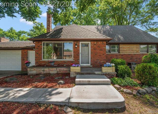 Property at 42350 Bobjean St, Sterling Heights, MI 48314, 4 beds, 1 bath