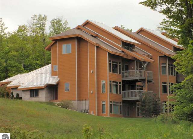 Property at 2280 Troon South, Bellaire, MI 49615, 4 beds, 3.5 baths