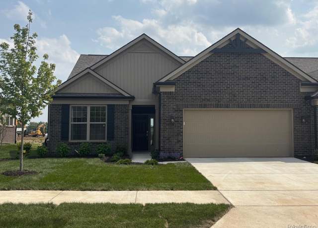 Property at 810 Kelpie Dr, Ann Arbor, MI 48108, 2 beds, 2 baths