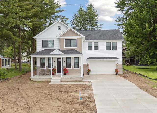 Property at 5264 Cooley Lake Road Rd, Waterford, MI 48327, 4 beds, 2.5 baths