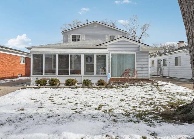 Property at 20034 Deering St, Livonia, MI 48152, 4 beds, 2 baths