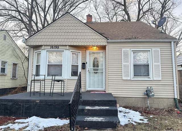 Property at 16195 Robson St, Detroit, MI 48235, 3 beds, 1 bath