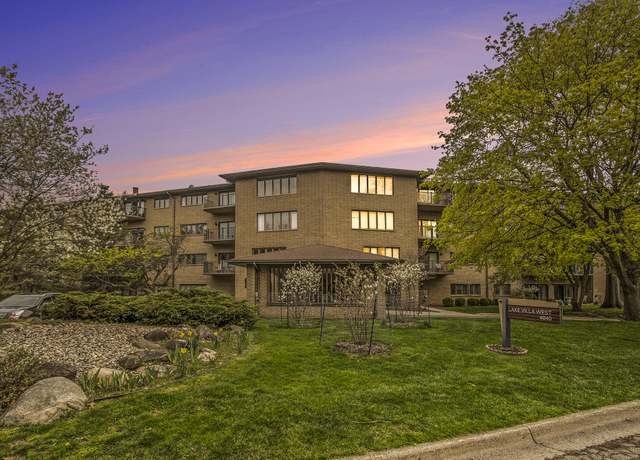 Property at 4040 Greenleaf Cir #201, Kalamazoo, MI 49008, 2 beds, 2 baths