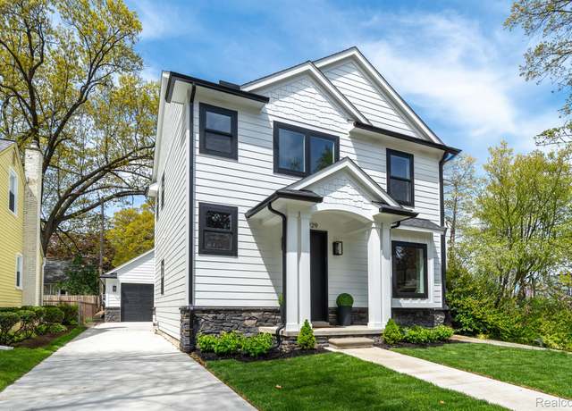 Property at 1929 Brookwood Ave, Royal Oak, MI 48073, 4 beds, 3.5 baths