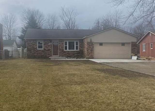 Property at 32198 Truman Rd, Rockwood, MI 48173, 3 beds, 1 bath