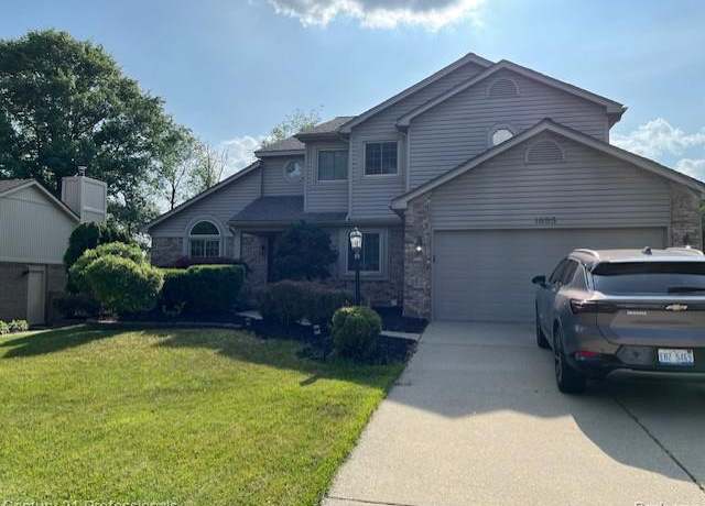 Property at 1855 Willowicke Dr, Wixom, MI 48393, 4 beds, 3.5 baths