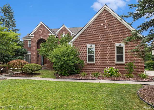 Property at 1861 Stonebridge Way, Canton, MI 48188, 4 beds, 2.5 baths