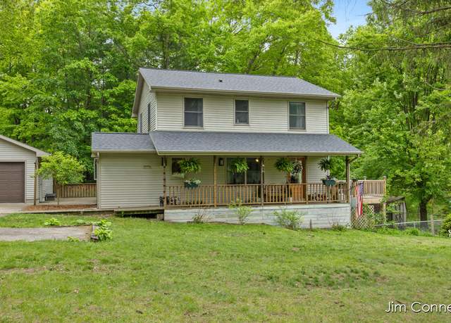 Property at 1480 W 72nd St, Newaygo, MI 49337, 4 beds, 2 baths