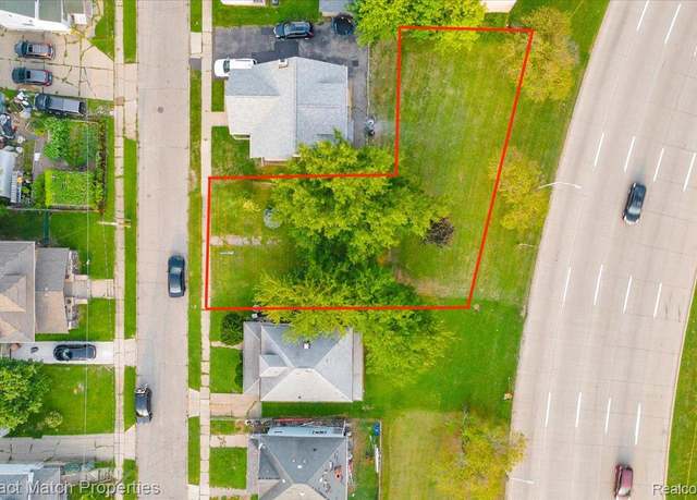 Property at 36 Clairmont Pl, Pontiac, MI 48342
