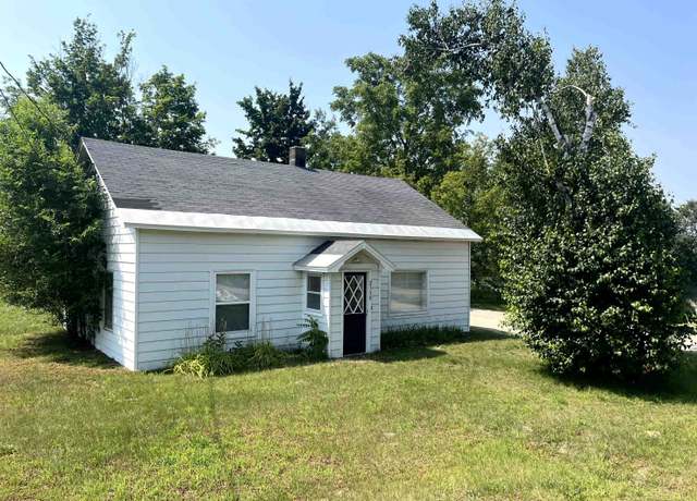 Property at 2139 N Three Mile Rd, East Bay Township, MI 49686, 2 beds, 1 bath
