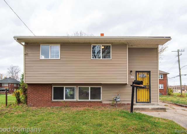 Property at 3736 W Boston Blvd, Detroit, MI 48206, 3 beds, 1.5 baths