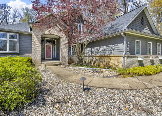 Property at 3708 W Primilia Ln, Jackson, MI 49201, 4 beds, 2.5 baths