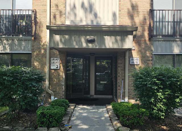Property at 18145 University Park Dr, Livonia, MI 48152, 2 beds, 2 baths