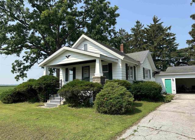 Property at 2900 S Miller Rd, Saginaw, MI 48609, 2 beds, 1 bath