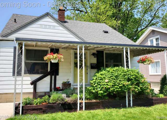 Property at 917 N Edison Ave, Royal Oak, MI 48067, 3 beds, 1 bath