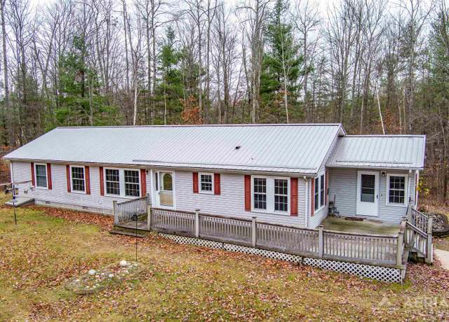 Property at 6130 Maple Ridge Rd, Alger, MI 48610, 4 beds, 2.5 baths