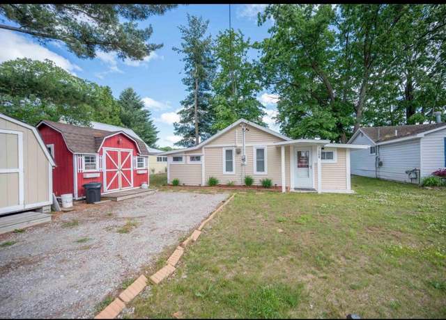 Property at 7880 W Perch Lake Dr, Lake, MI 48632, 1 bed, 1 bath