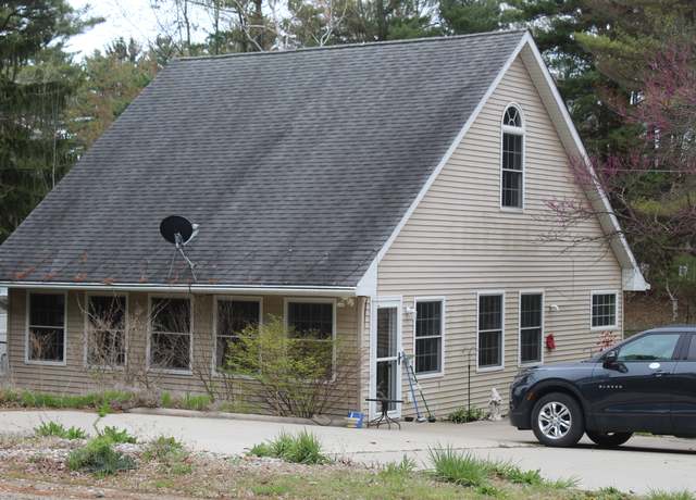 Property at 7214 County Farm Rd, Lexington, MI 48450, 2 beds, 1 bath