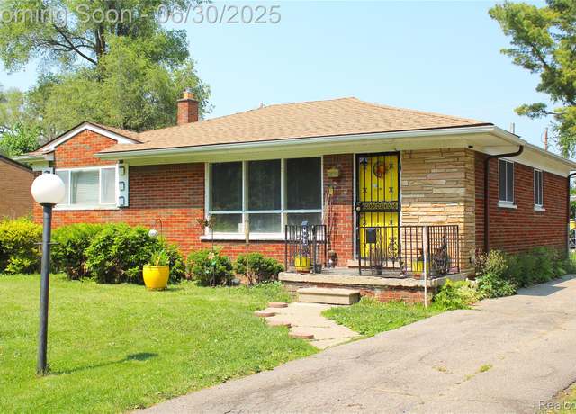 Property at 1902 Marlowe Dr, Flint, MI 48504, 3 beds, 1 bath