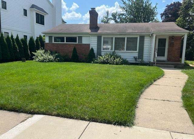 Property at 120 Westchester Way, Birmingham, MI 48009, 2 beds, 1.5 baths