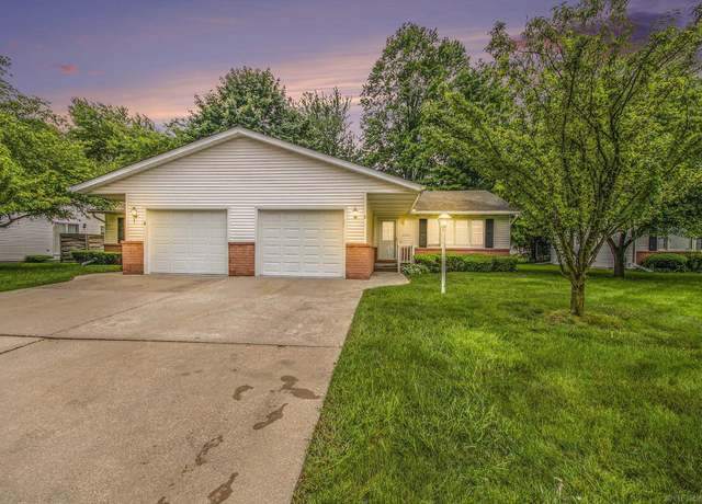 Property at 3545 Holland Park Ln, Port Huron, MI 48060, 2 beds, 1.5 baths
