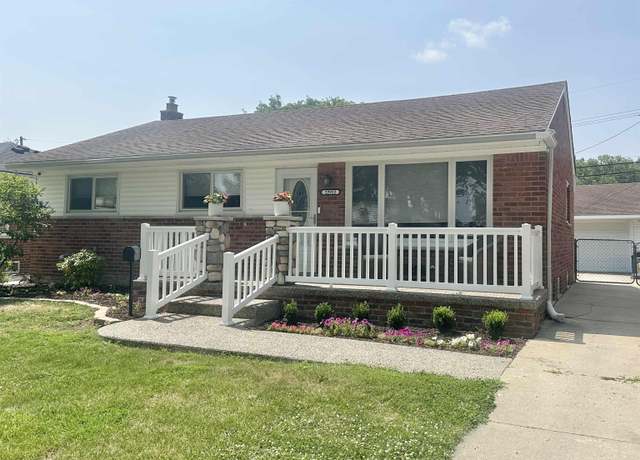 Property at 22912 Port St St, Saint Clair Shores, MI 48082, 3 beds, 1.5 baths